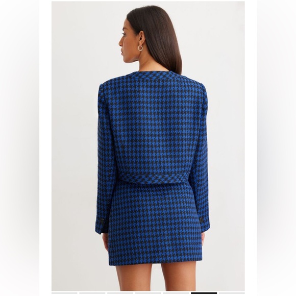 SET! NWT- DYNAMITE Shauna Cropped Button Blazer and Skirt - Picture 5 of 15